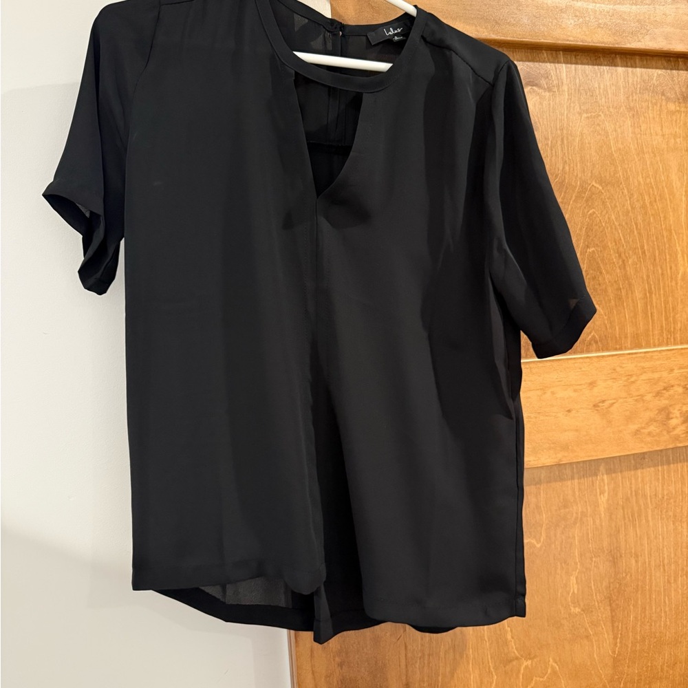 Lulu's Classic Black Short Sleeve Blouse